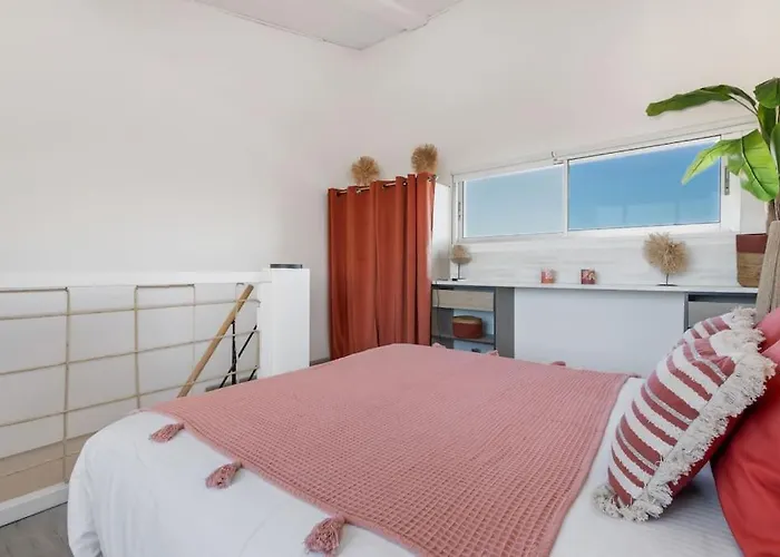 Eclats D'azur, Duplex De Charme, 200 M アグド