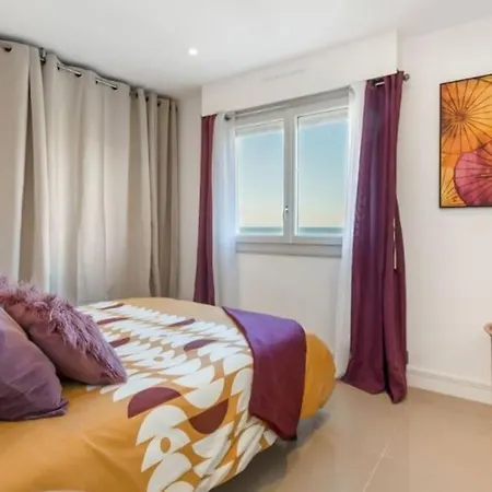 Eclats D'azur, Duplex De Charme, 200 M Agde