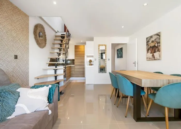 Eclats D'azur, Duplex De Charme, 200 M Agde