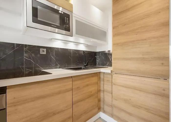 Appartement Eclats D'azur, Duplex De Charme, 200 M *