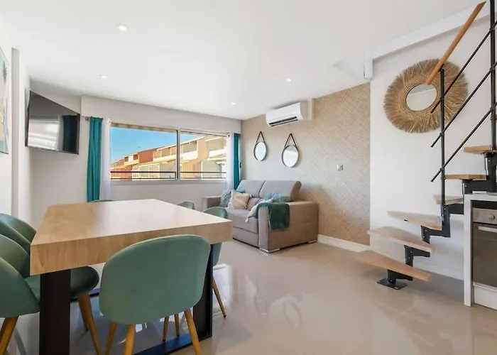 Eclats D'azur, Duplex De Charme, 200 M * Agde